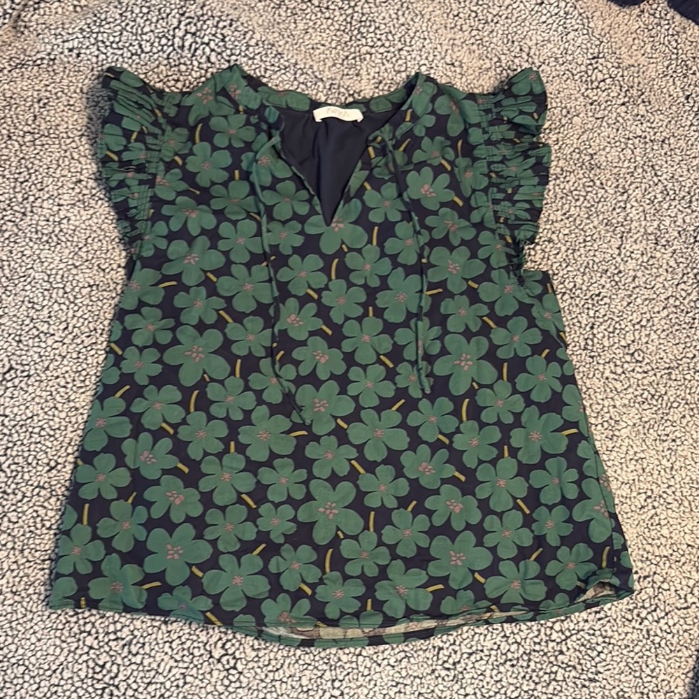 Green Floral Flutter Sleeve Blouse